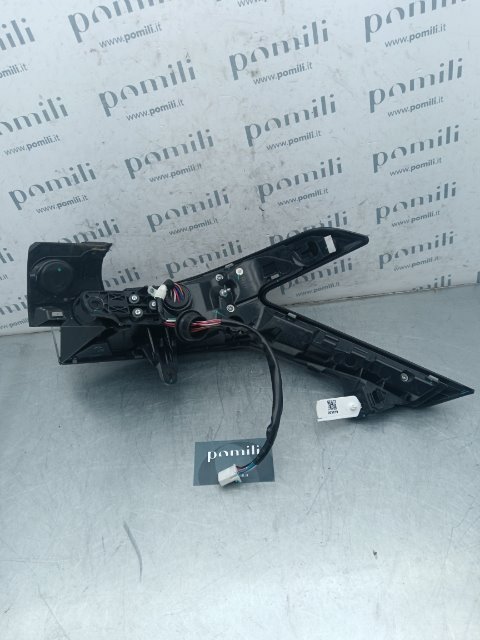 Fanale post. parte est. Sinistro DR dr6.0 (04/22) | Ricambi Pomili