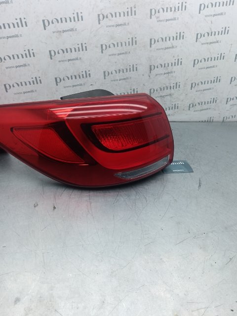 Fanale post. parte est. Sinistro KIA SPORTAGE 3a Serie (03/14>06/16