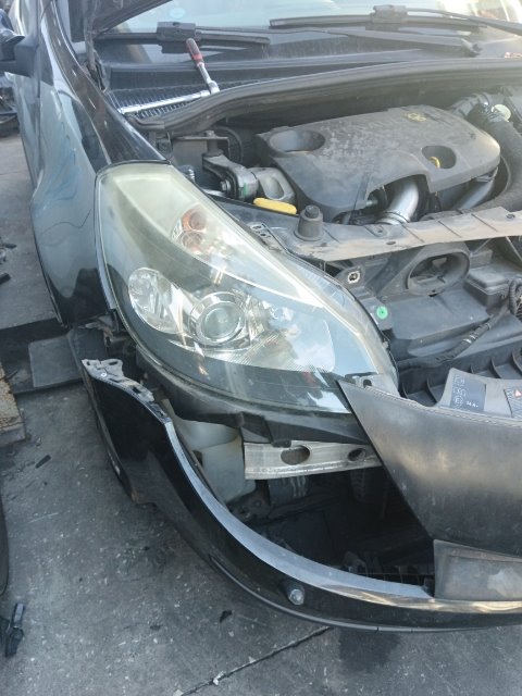 Proiettore Destro RENAULT CLIO 3a Serie (07/05>05/09