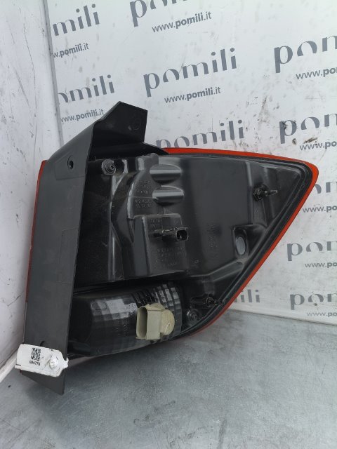 Fanale post. parte est. Sinistro FIAT FREEMONT (24) (04/11>) | Ricambi Pomili
