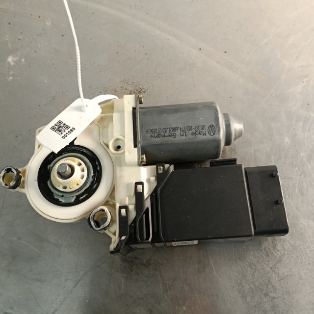 Motorino alzacristallo porta ant. Sinistro VOLKSWAGEN GOLF (1J) (09/97>03/06