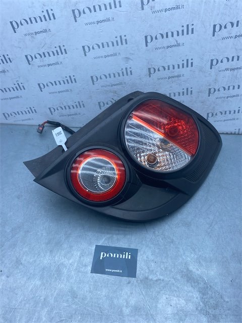 Fanale post. Destro CHEVROLET (DAEWOO) AVEO (T300) (05/11>) | Ricambi Pomili