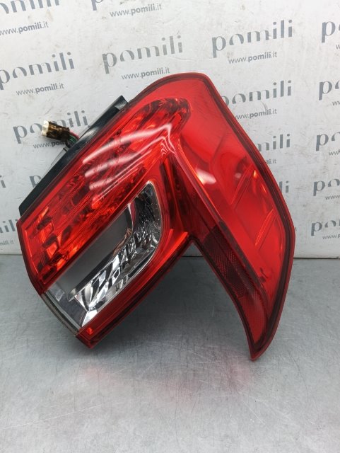 Fanale post. parte est. Destro CITROEN C4 AIRCROSS (03/12>) | Ricambi Pomili