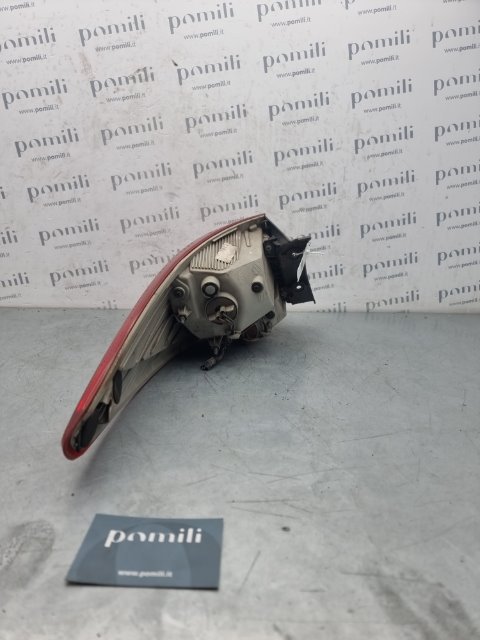 Fanale post. parte est. Destro HYUNDAI ix35 (02/10>12/15
