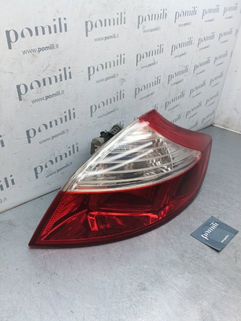 Fanale post. parte est. Destro RENAULT MEGANE 3a Serie (10/08>) | Ricambi Pomili