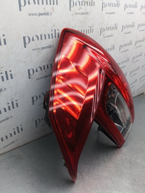 Fanale post. parte est. Sinistro CITROEN C4 AIRCROSS (03/12>) | Ricambi Pomili