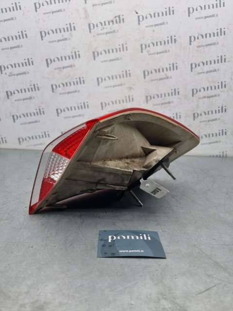 Fanale post. parte est. Sinistro FORD KUGA (CBV) (04/08>09/13