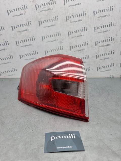 Fanale post. parte est. Sinistro FORD KUGA (CBV) (04/08>09/13
